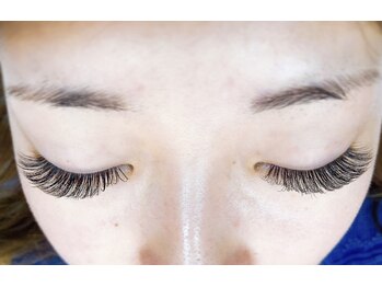 フェニーチェ 高崎(FENICE)/ボリュームラッシュ