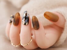 ヴァンネイル(VINGT NAIL nail&eye beauty)/べっ甲×お花ネイル
