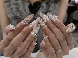 ガーリーY2Kロングネイル