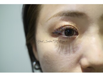 ネイルサロン R/