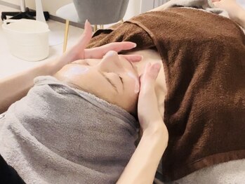 ミューベル(MYubelle)/水光ピーリングで肌質改善♪韓国