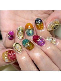 個性的キラキラネイル♪