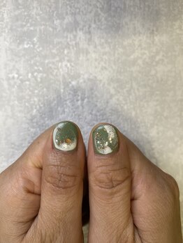 ウロネイルズ(ulo nails)/抹茶ラテのようなアート