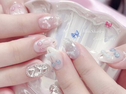 ミス シャーリー(Miss Shirley)の写真