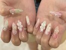 レースやお花を