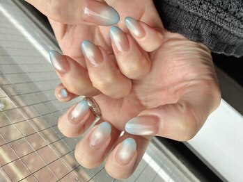 ワイエヌユー(Y.NU)の写真/付け替えオフ込み♪気軽に楽しむネイル時間☆パラジェル使用◎マグ100色以上ミラー10種以上