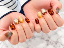 ギミック(Gimick)の雰囲気（季節感を楽しめる定額デザインもオフ込みで楽しめます。）