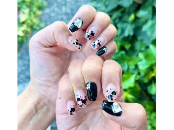 アバンギャルド(Avantgarde)/【福山市ネイル】40代ネイル