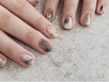 アンバー(amber)/