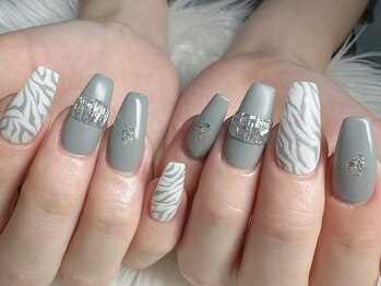 ルルエオノ(Lulu eono)/ゼブラネイル