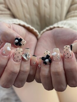 ウズ(UZU)/ガーリーネイル