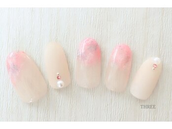スリー 自由が丘(THREE)/ピンクペイントネイル