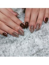 エーナイン イオンモール三川店/フラッシュでキラキラ！