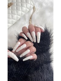 ぷっくりハートネイル