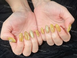 上品なシンプル定額ネイル¥4,980