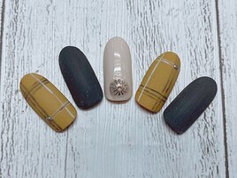 チェックネイル