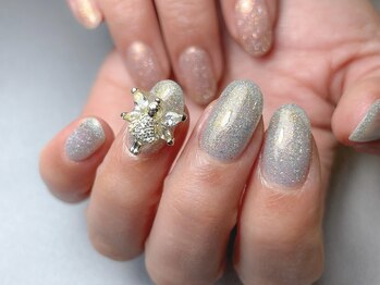 ラフィーナ(RAFFINA)/