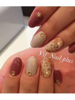 ヴィフネイルプラス(Vif Nail plus)/ヒョウ柄デザイン