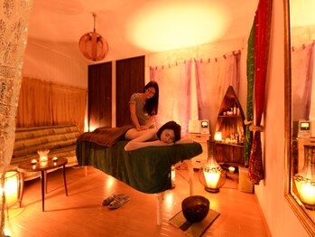 メオンバリ(Meong Bali)/施術の様子