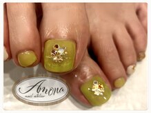 アモーナ ネイルアトリエ(amona nail atelier)/ピスタチオカラーのフットnail