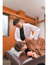 ファミリア整体院/肩こり解消★肩甲骨はがし