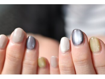 クロ(KURO)/マグネットネイル