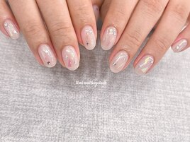 シンプルベージュネイル