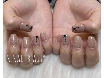エヌ ネイルビューティ(N nail beauty)/持ち込みデザイン（4本）