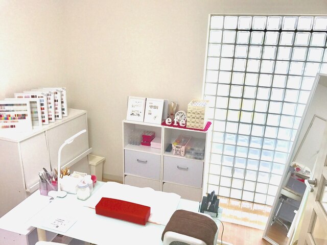 Nail Salon efe　【ネイルサロン エフェ】