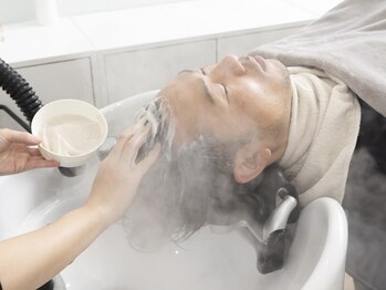 グラッシー(glassea)の写真/極上のヘッドスパで《プロの診断士による頭皮ケア》が叶います★話題の頭浸浴コースもあります！