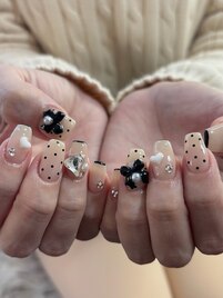 ガーリーネイル