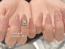 ラヴィン(Lovin)/【パラジェル】ビジューネイル