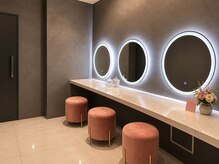 ララブレス グランフロント大阪 北館(LaLaBless)/特別な空間で施術後のお直しを