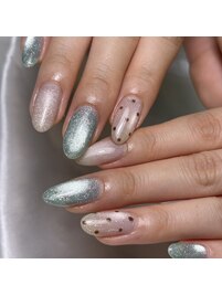 シンプルだけどキラキラデザイン