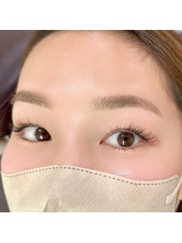 癒 and 美 悠希 ゆうき/美眉スタイリング(アイブロウ)