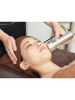 ホウレイ線・たるみ改善！予防ケア