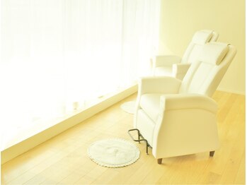 クイント(quint:)/まつげエクステブース