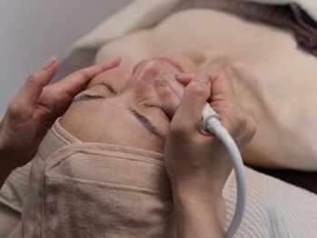 グランボヌール(grand bonheur)の写真/[敏感肌でも続けやすい、やさしいピーリング]繰り返すニキビにお悩みの方へ。諦める前に、ご相談ください♪