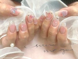 ちゅるん艶チークネイル