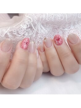 ピオニーネイル(peony nail)/深みのあるピンクのダリア