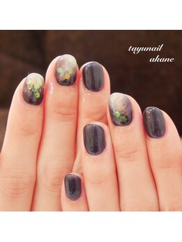 たゆ ネイル(たゆnail)/ホログラムが輝くアートネイル☆