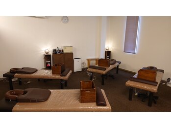 カラダリズム FC渋沢駅前店/落ち着いた雰囲気にしてあります