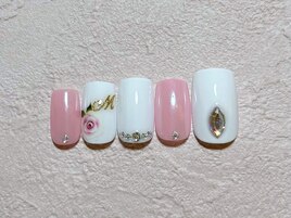 ホワイトミラー薔薇ネイル