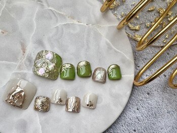 ネイルアイラッシュサロン ジョアアンジェ 難波店(joie ange)/シェル　ニュアンス　フット