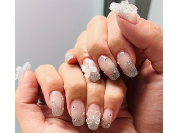 サララ(SALALA)/ラメグラ+リボンパーツ♪