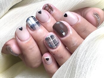 ウパラ(upala)/チェックネイル