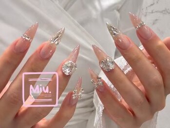ミュー(Miu.)の写真/縦長美爪が叶う長さ出しが人気＊ちゅるんとフォルム形成×トレンドたっぷりのデザイン力で満足度◎