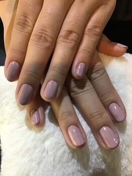 エテルノリンド(Eterno Lindo)/シンプルネイル