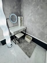 ルーク(Luke)/ドレッシングルーム