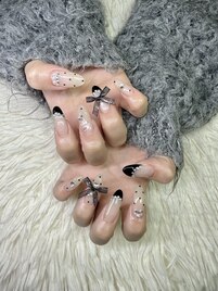 ガーリーネイル